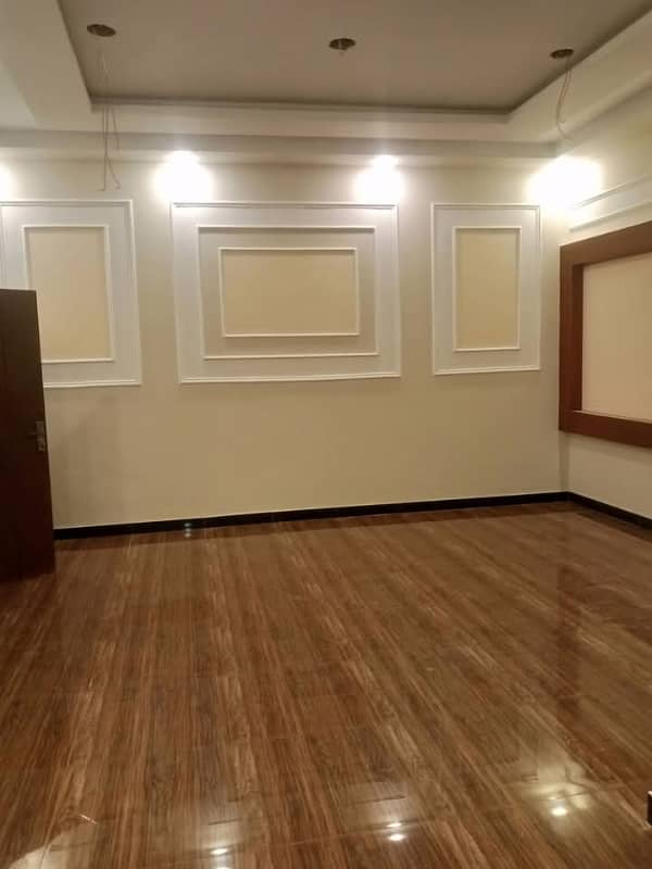 Portion available for rent Gulshan-e-iqbal block 2 3