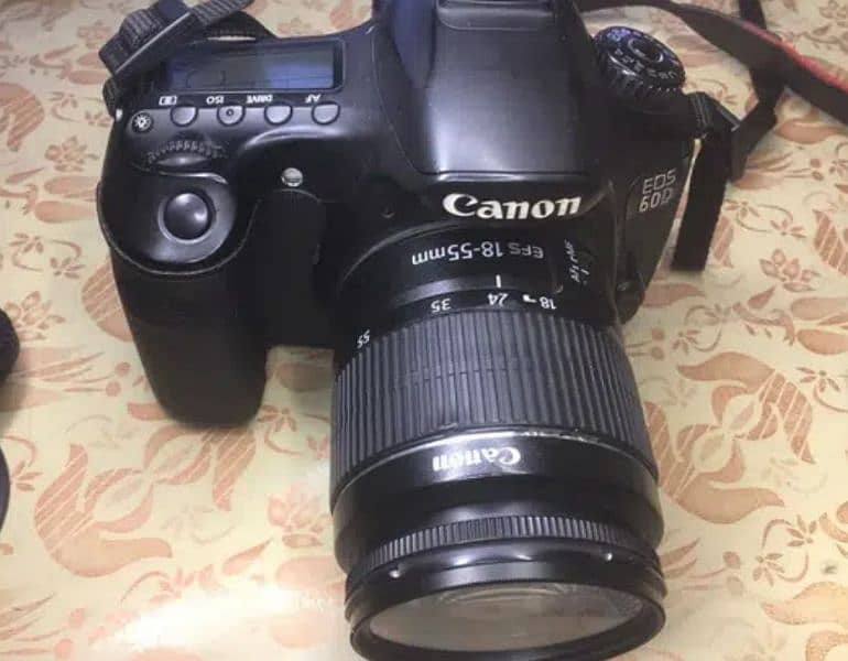 Canon 60D Dslr camera with 18 55 lens 0