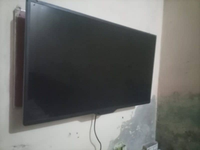 32 inch LED sale 0