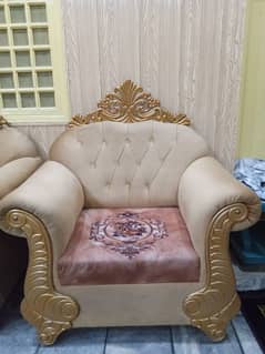 sofa set plus table for sale