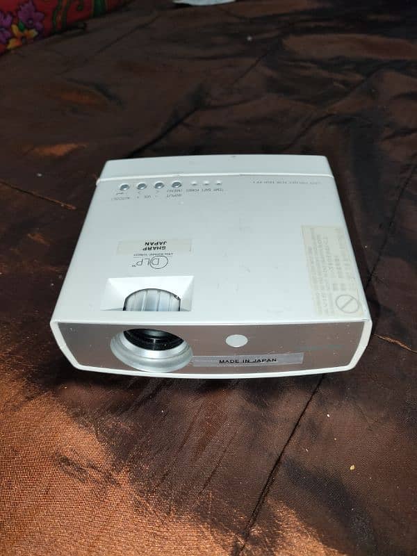 Led DLP projector 1