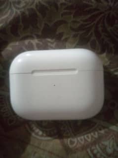 AIRPODS PRO 2 FOR SALE GOOD WORKING