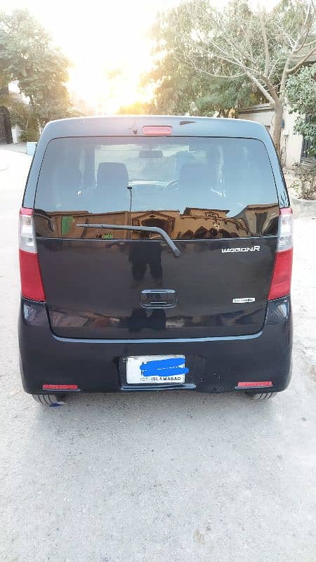 Suzuki Wagon R 2014 3