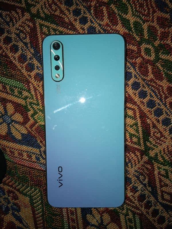 for sell only non PTA 8 256 RAM and room WhatsApp number 03044611888 1