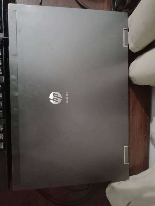 HP laptop for sale core i7 7 gen with 8gb ram keyboard not working 1