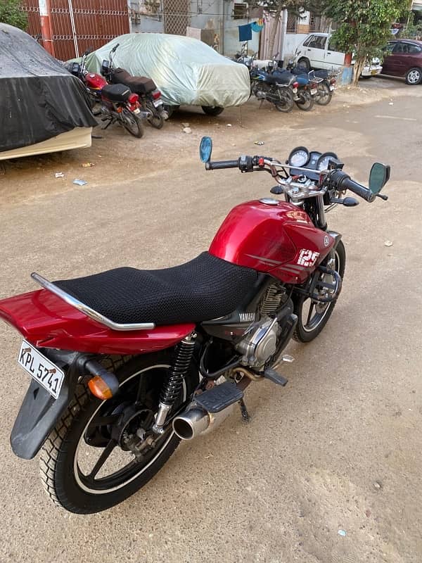 Yamaha ybr 125G 2022 red 4