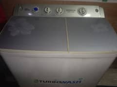 Kenwood washer dryer 10 kg fully working condition 03008125456