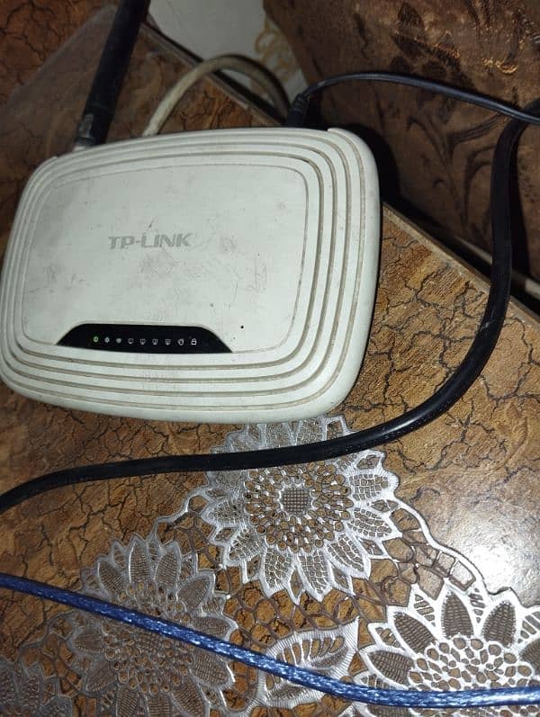 tp link wifi router with adapter 1