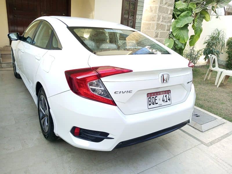 Honda Civic 2019 Hardtop Automatic Outclass 100% Original in DHA 5