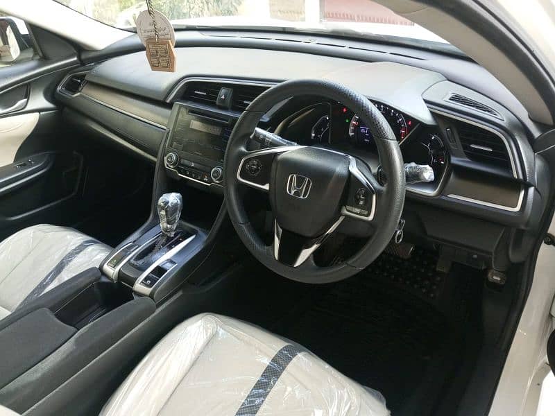 Honda Civic 2019 Hardtop Automatic Outclass 100% Original in DHA 7