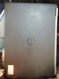 Latitude E7270 dell core i7 6th generation