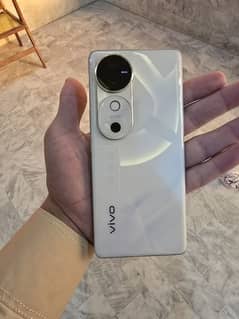 Vivo v40 5G