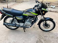 Deluxe CG 125