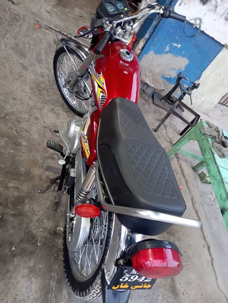 Honda CG 125 2015 1