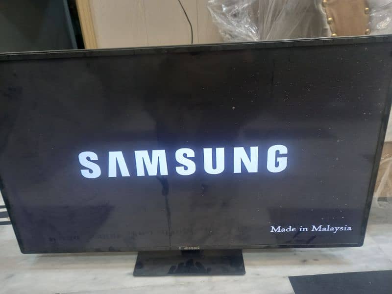 Samsung Led Tv 40 inch simple 3