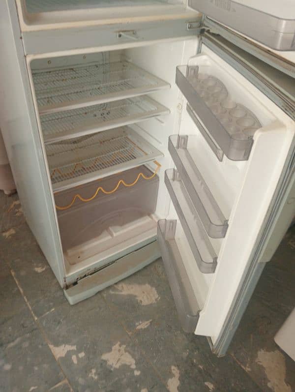 Dawlance fridge 3