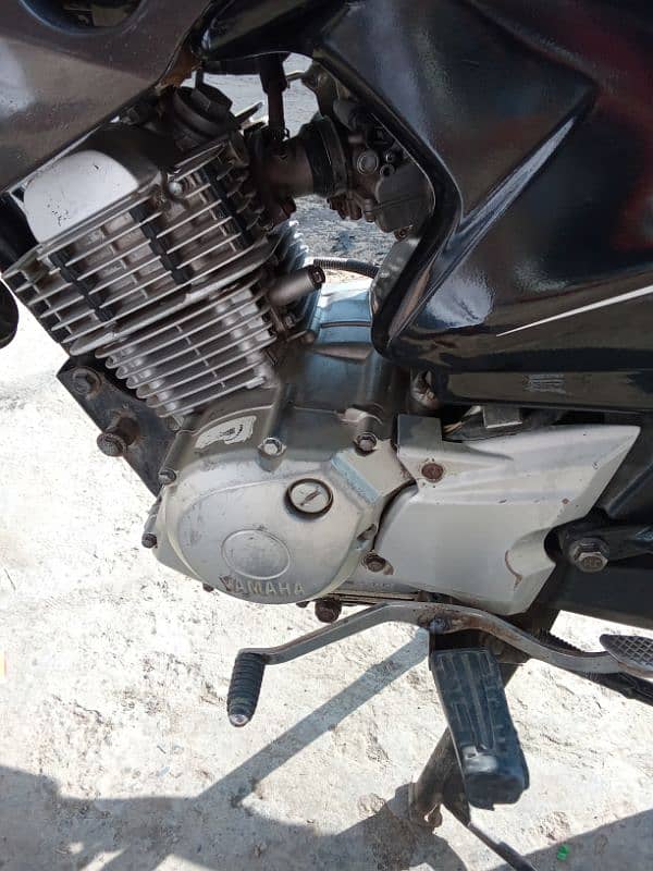 Yamaha ybr 125 model 2015 Peshawar registered all kpk universal nbr 3