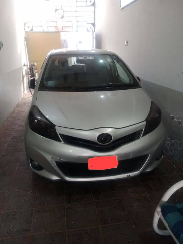 Toyota Vitz 2011/14 0