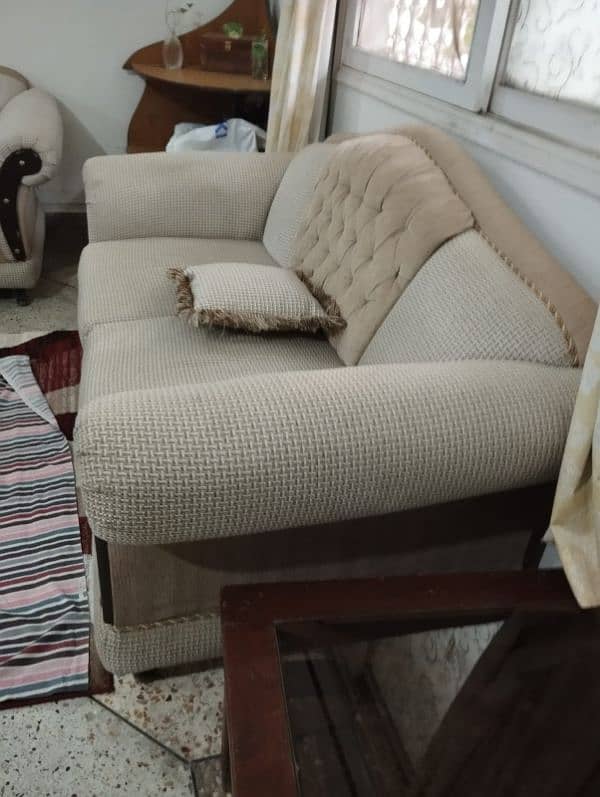 7 Seater Sofa Set Good condition 1