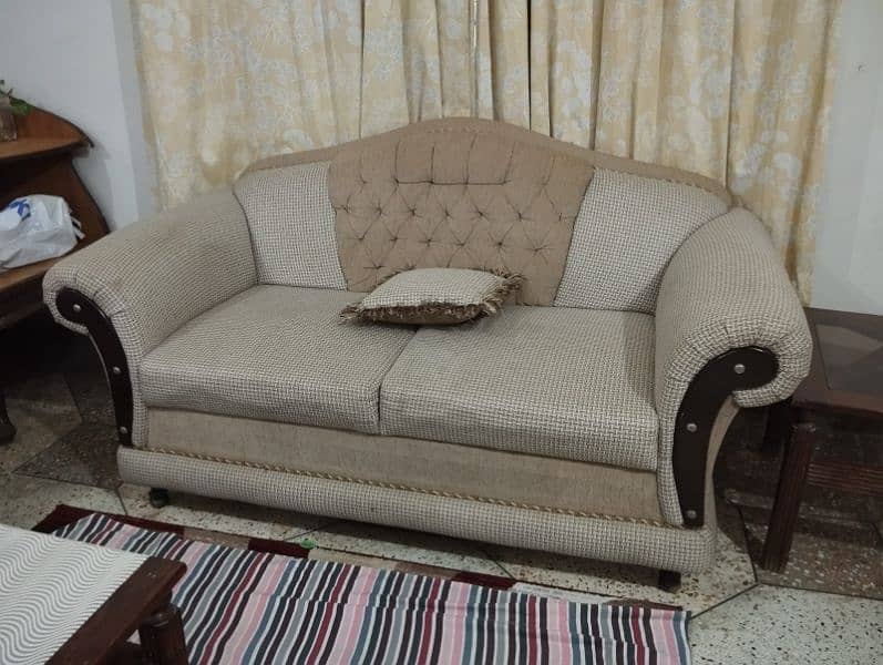 7 Seater Sofa Set Good condition 3