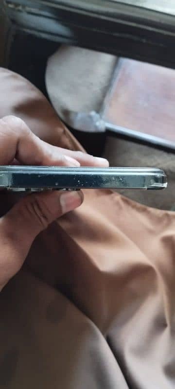 Infinix hot 30 play 8/128 lush condition 4