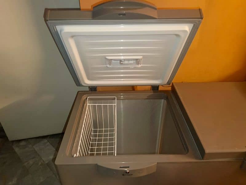 Affordable Luxury: Used Inverter Champagne Refrigerators & Freezers 3