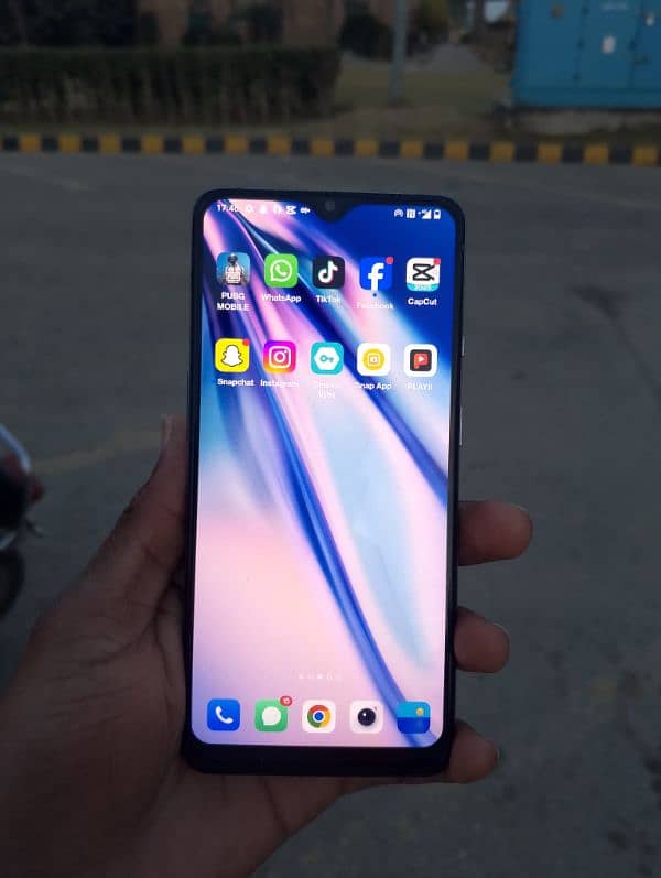 OnePlus 7t PTA Approved within Bax and charger 1