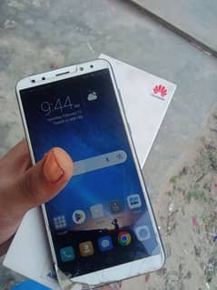 Huawei mate 10 lite 4/64. . . 03213205144