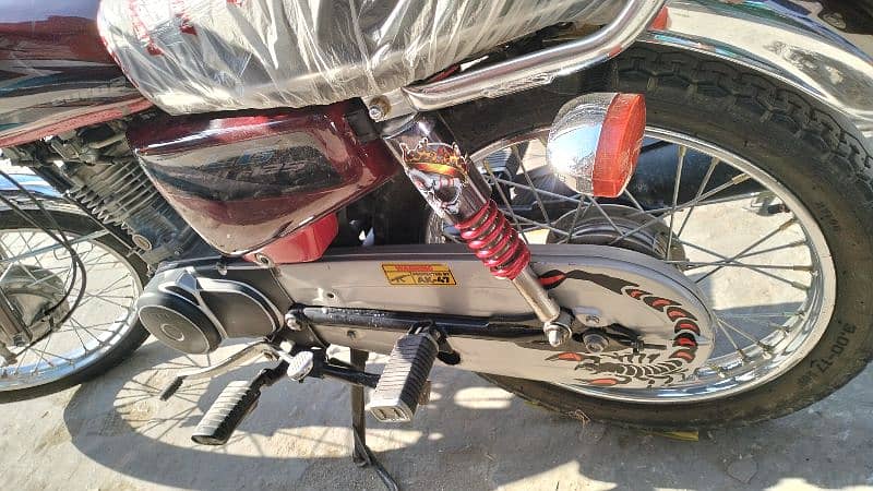 Honda 125 For sale condition Lush document's clear no work in bike 5