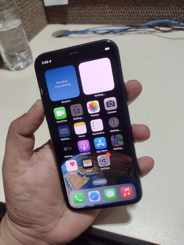 I phone 11 pro 3