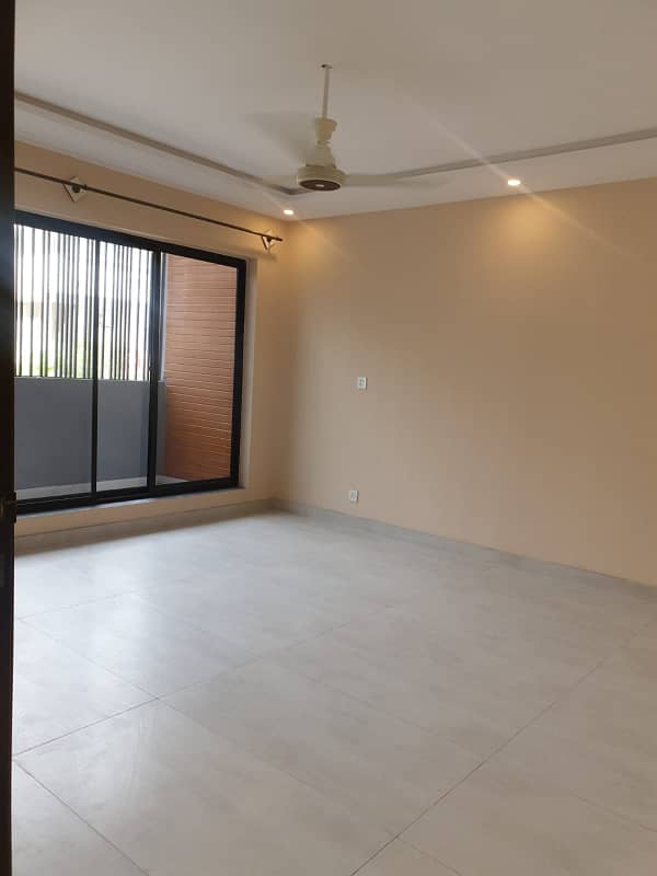 Kanal house for sale E 11 Islamabad 10