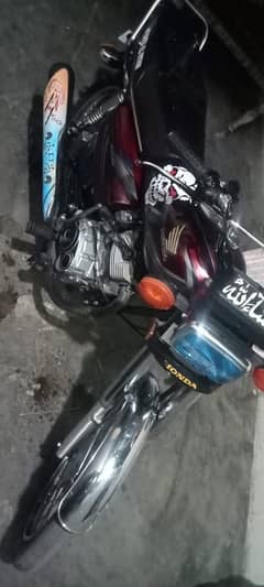 (0306 5033429) Honda CG 125 2022 documents sab ok hai