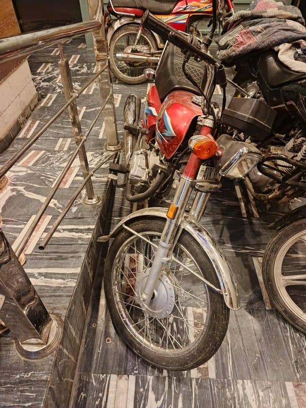 Honda 125cc 3