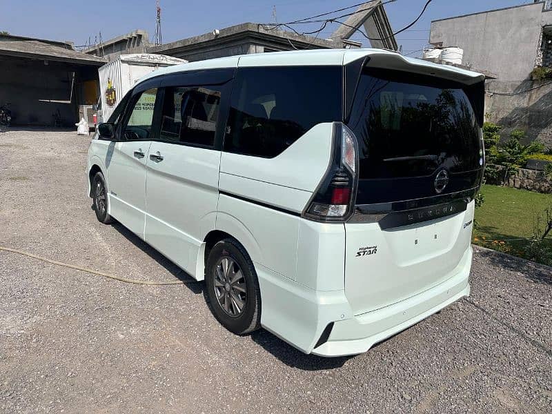 Nissan Serena 2018 2