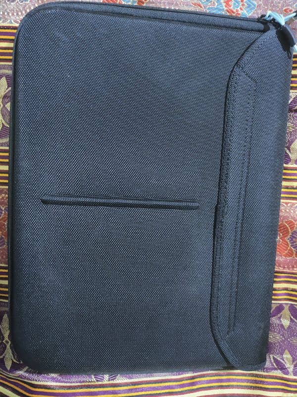 Laptop cover / bag brand new 2