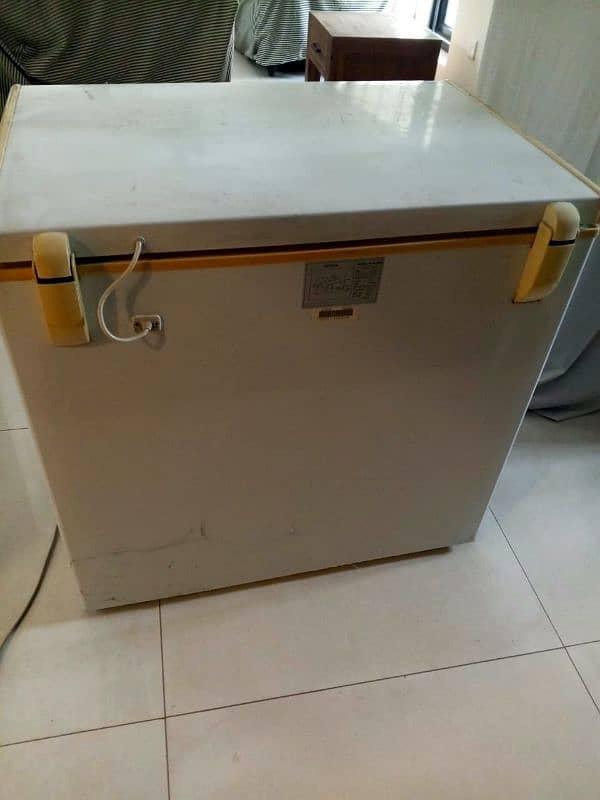 deep freezer imported AFTRON excellent working condition 4