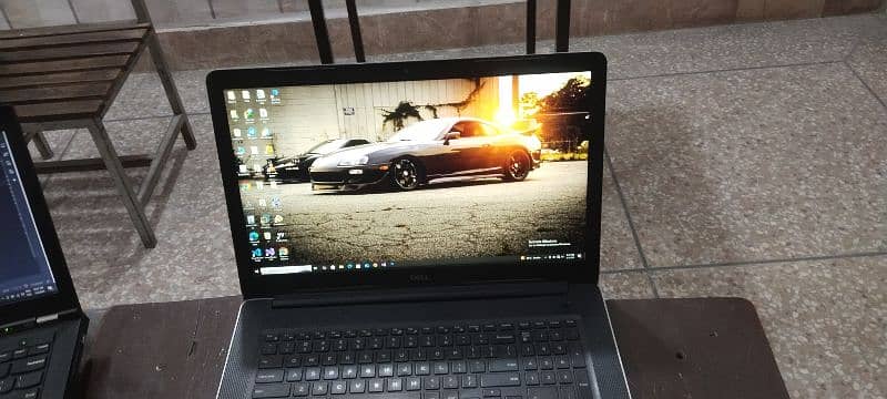 Dell Inspiron 3793 0