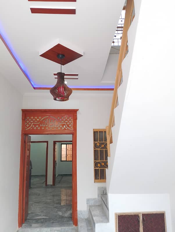 House for rent 3 Marla 1st floor in ghauri town ph4a Islamabad 1