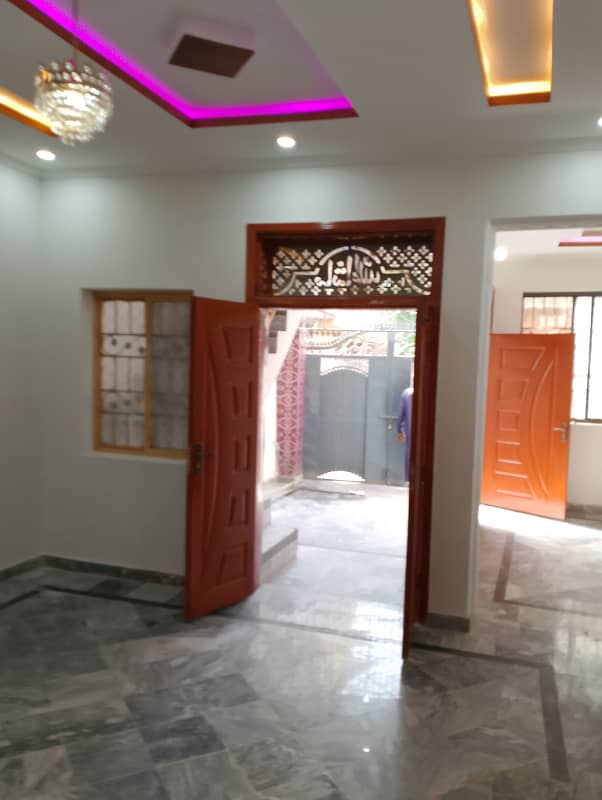 House for rent 3 Marla 1st floor in ghauri town ph4a Islamabad 3