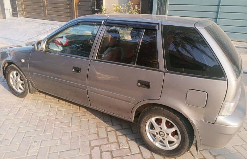 Suzuki Cultus 2016 Limited Edition 3