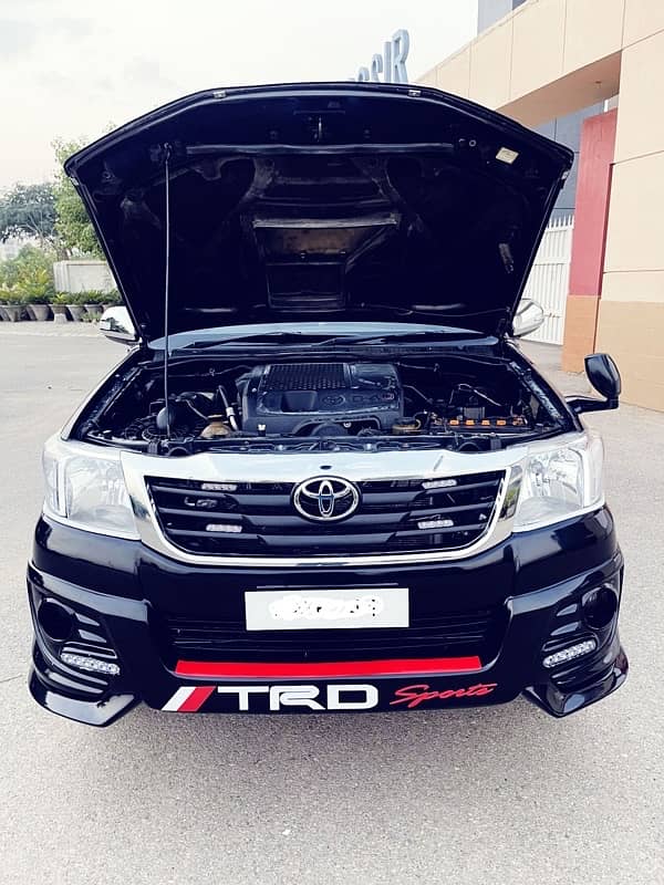 Toyota Hilux 2012 2