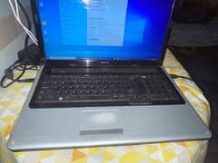 laptop for sell side sa tora break ha or key ma kuch baton kam ni kArt