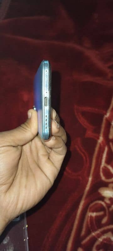 vivo v23e achi condition man 5