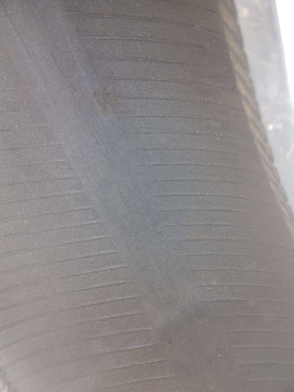 165/65 R14 radial 2