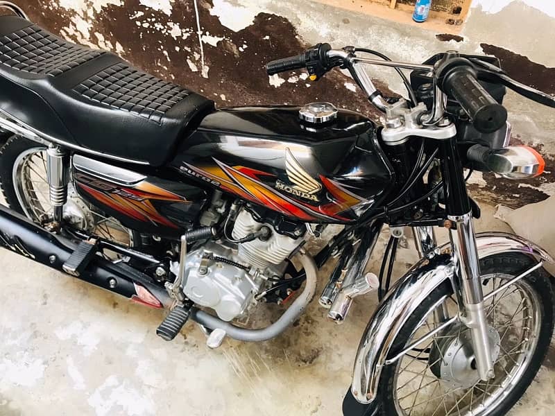 Honda 125 for urgent sale 1