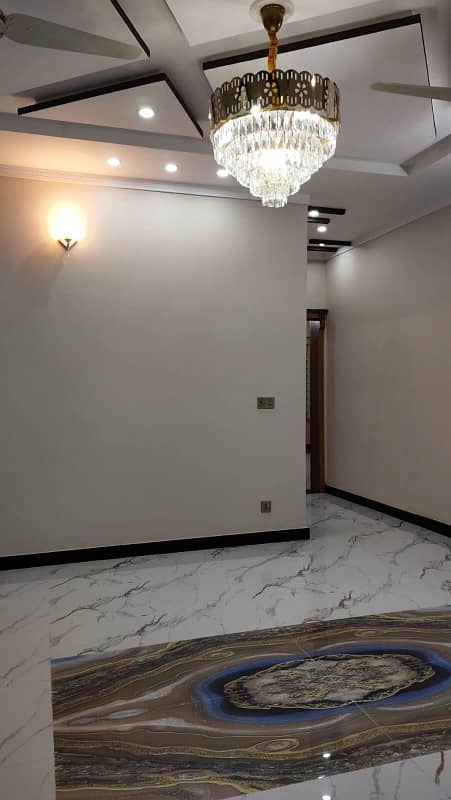 10 marla Upper portion available for Rent G-14/4 Contact:-0347-7163075 10