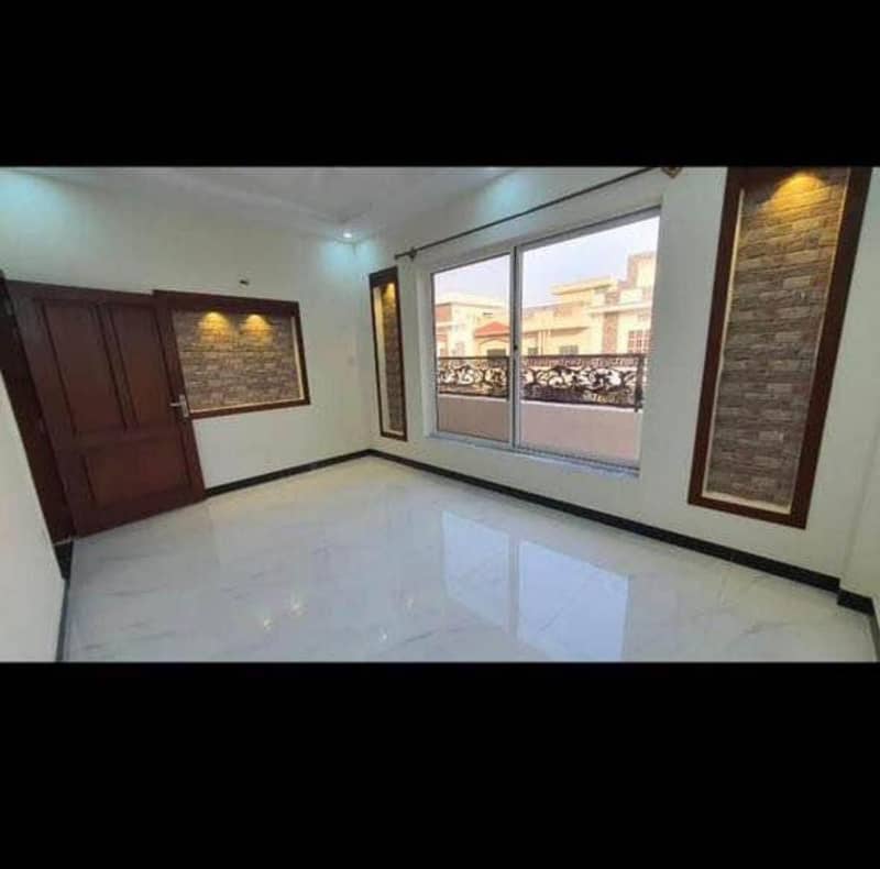 7 Marla upper portion available for Rent G-13 Contact 0347-7163075 8