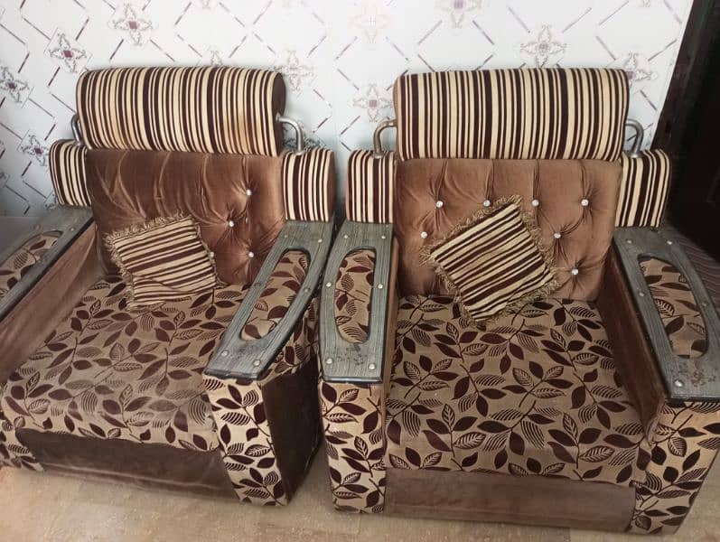 2 sofa sets for sale 3