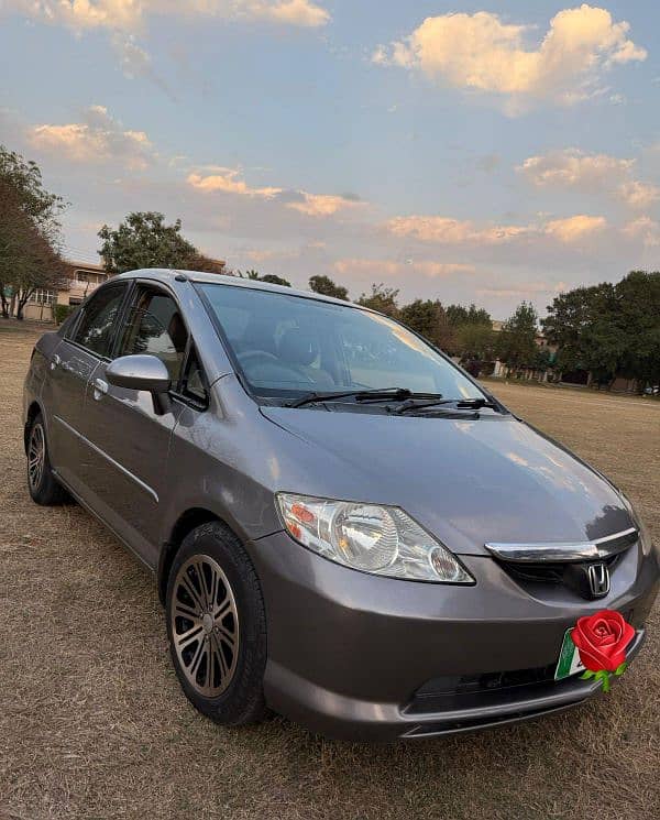 Honda City Vario 2005 Model. 3