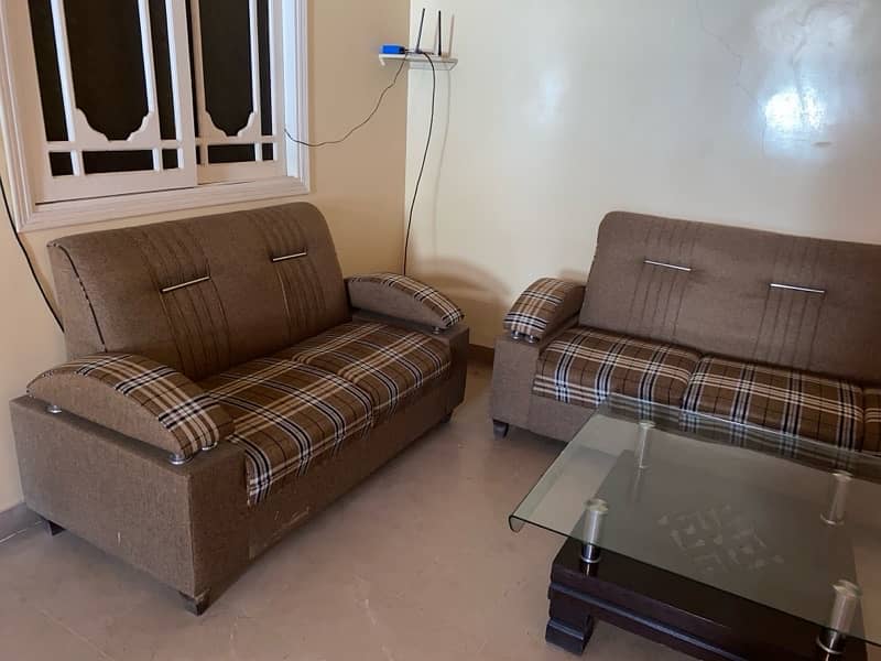 7 seater sofa set with table condition like new non use 6